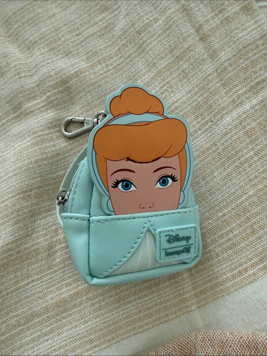 Loungefly Accessories - Disney Loungefly Cinderella mini backpack bag charm